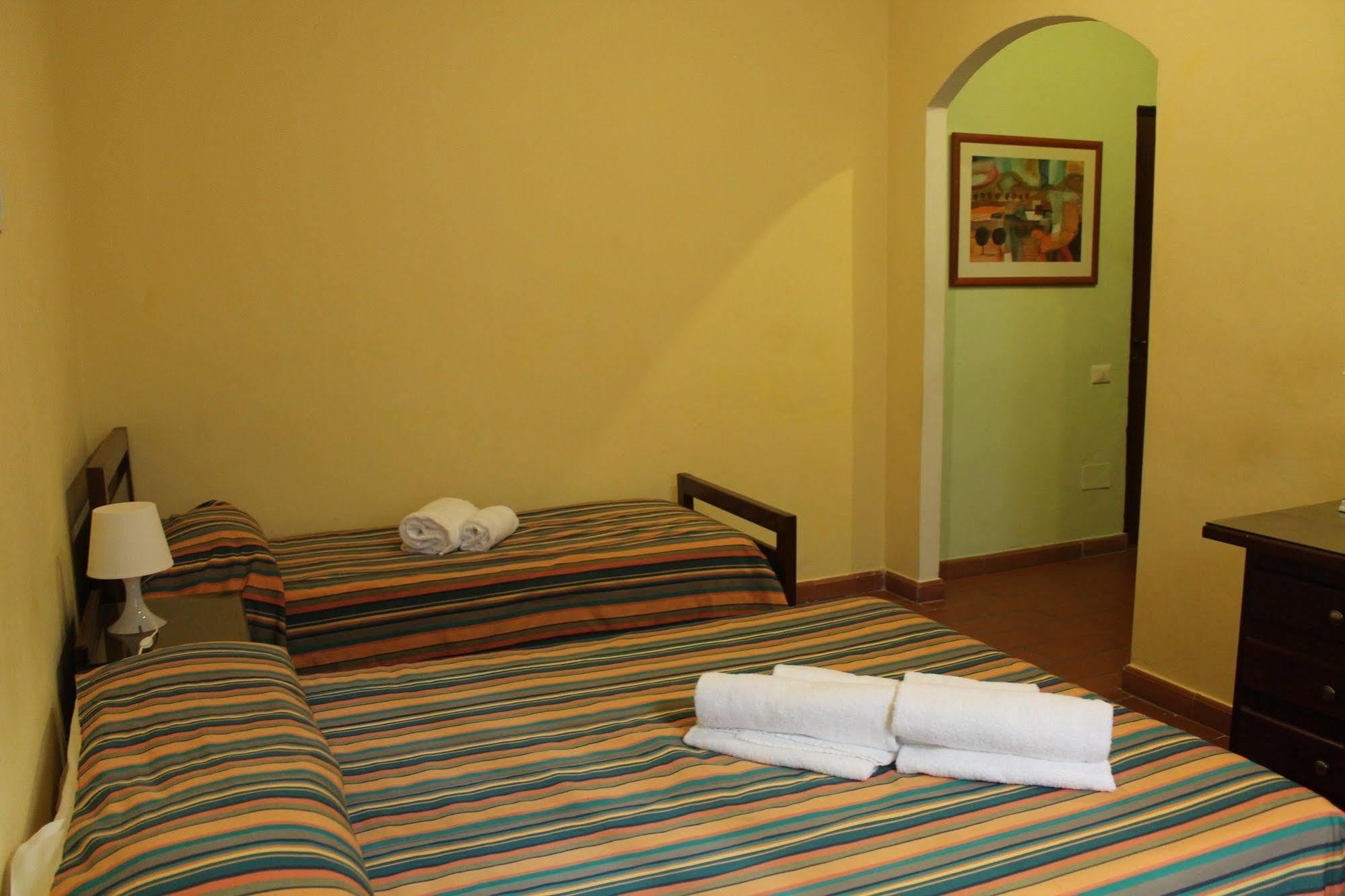 Hotel La Meridiana Аккуї-Терме Екстер'єр фото
